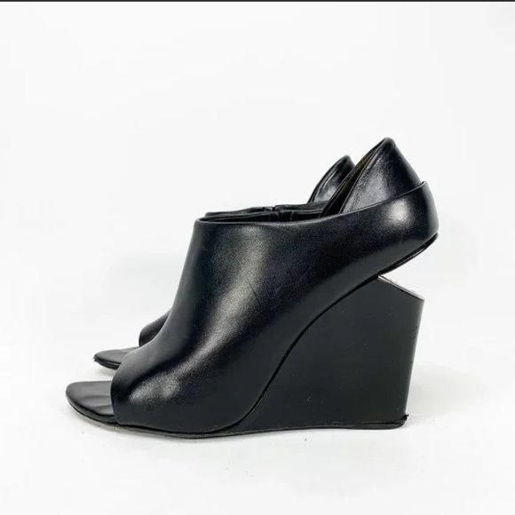 ALEXANDER WANG BLACK ALLA HEEL 37.5 (7) - Picture 4 of 4